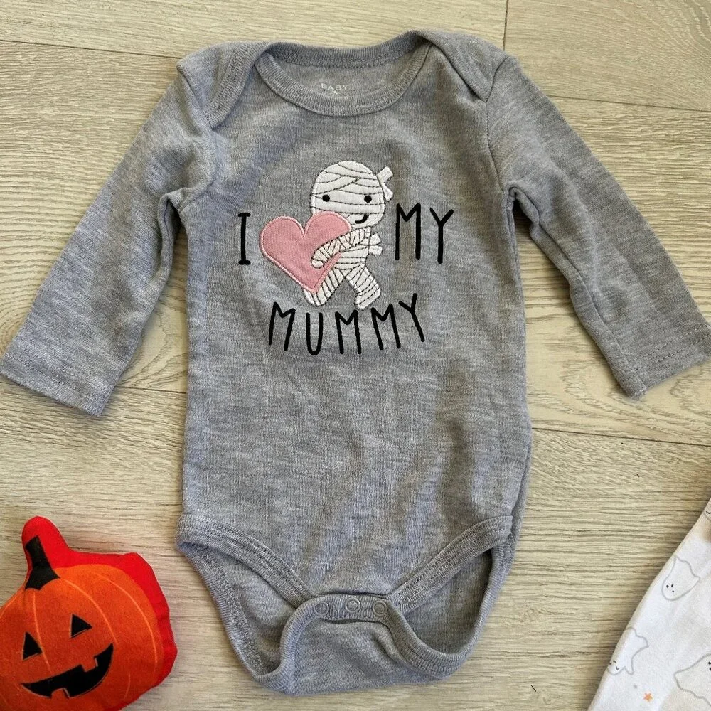 Halloween Baby Outfits and Essentials Bundle NWT - Picture 10 of 16